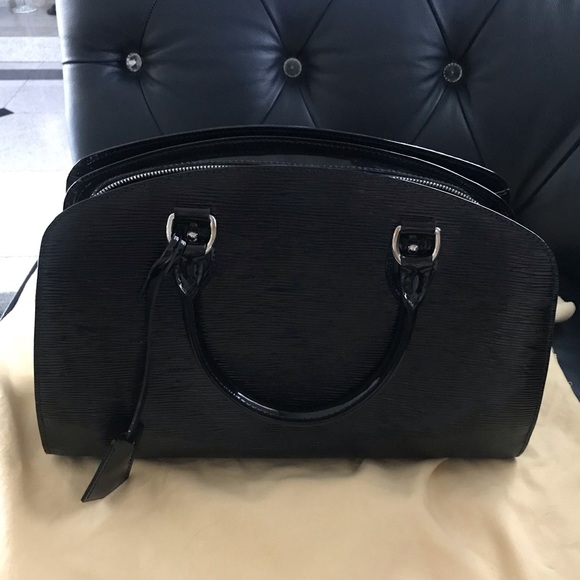 Louis Vuitton Black Pont-Neuf PM - Picture 1 of 7